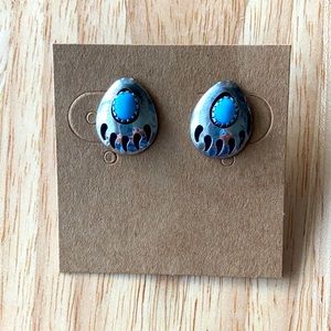 Sterling Silver & Turqoise Bear Claw Earrings